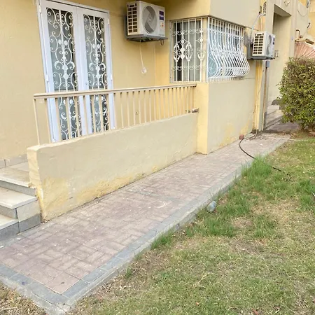 Aurora Al Sheikh Zayed Apartment Sheikh Zayed City Exterior photo